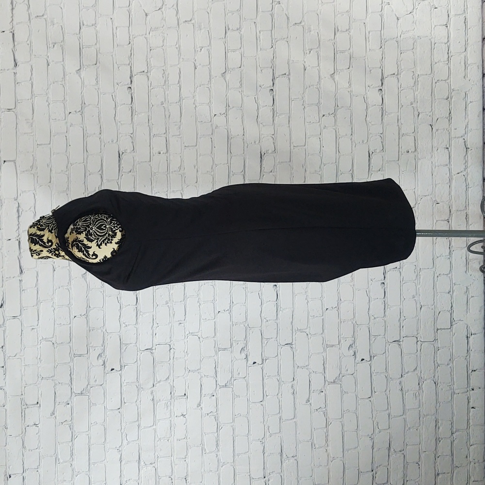 The Limited Size M Sleeveless V-Neck Cocktail Dress with Gold Zipper - Picture 5 of 10